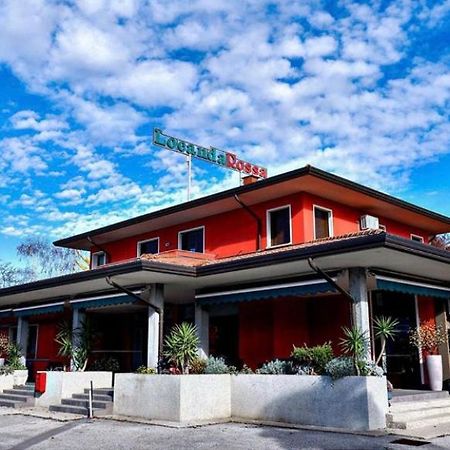 Отель Locanda Rossa Romans di Varmo Экстерьер фото